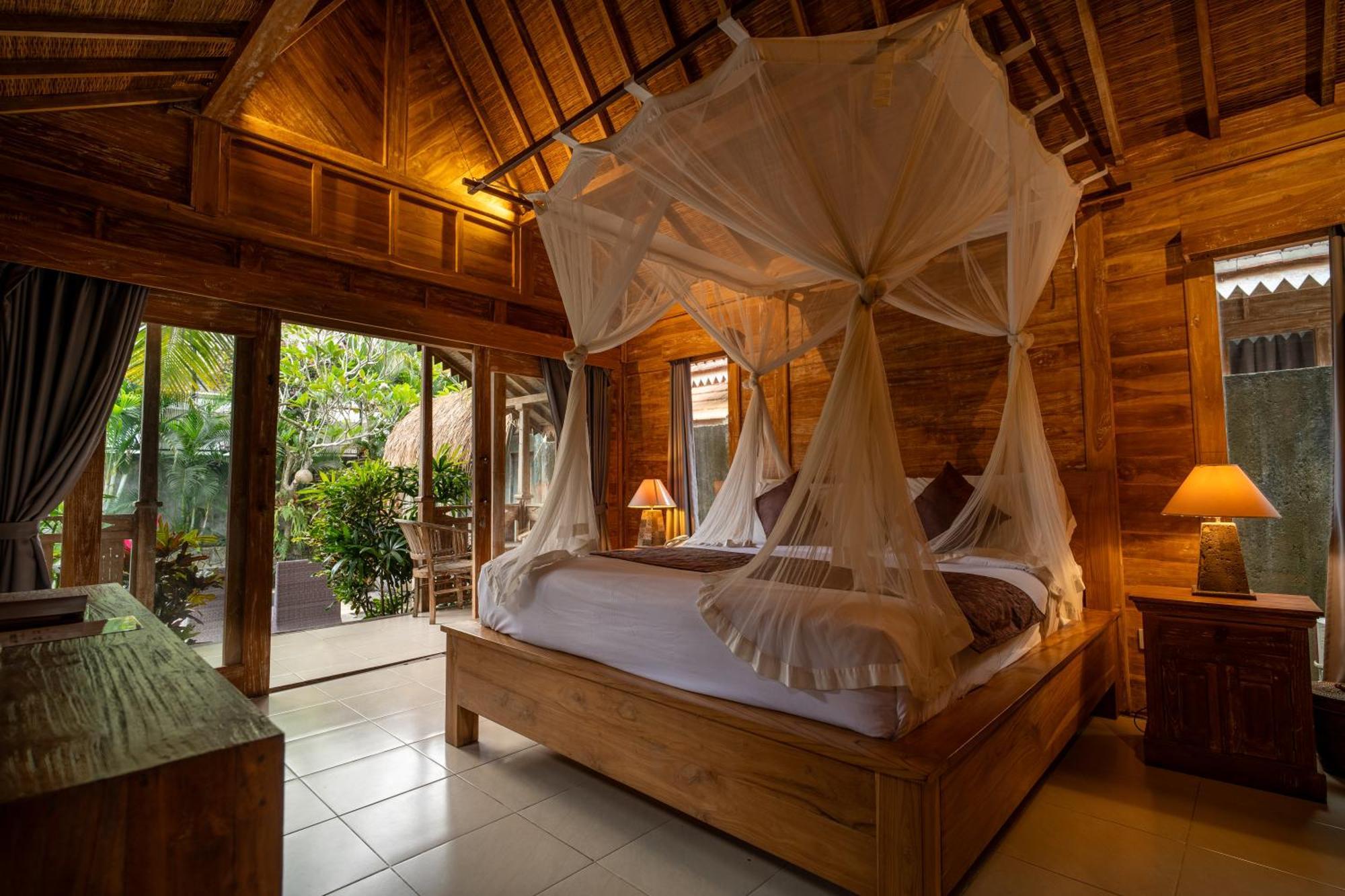 Bije Suite Villa Ubud 4*